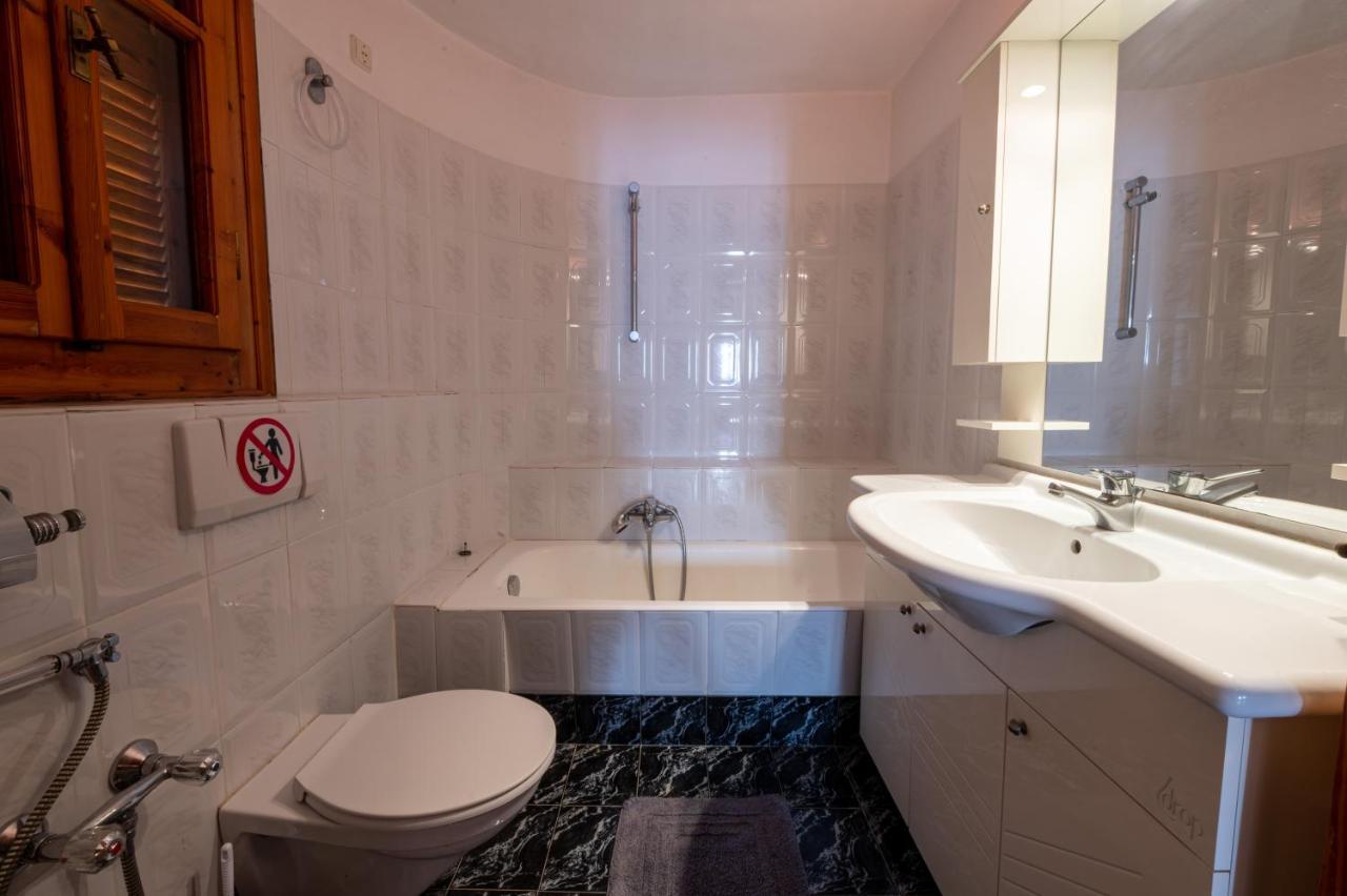 Alex Stone House Villa Kardhamili Eksteriør billede